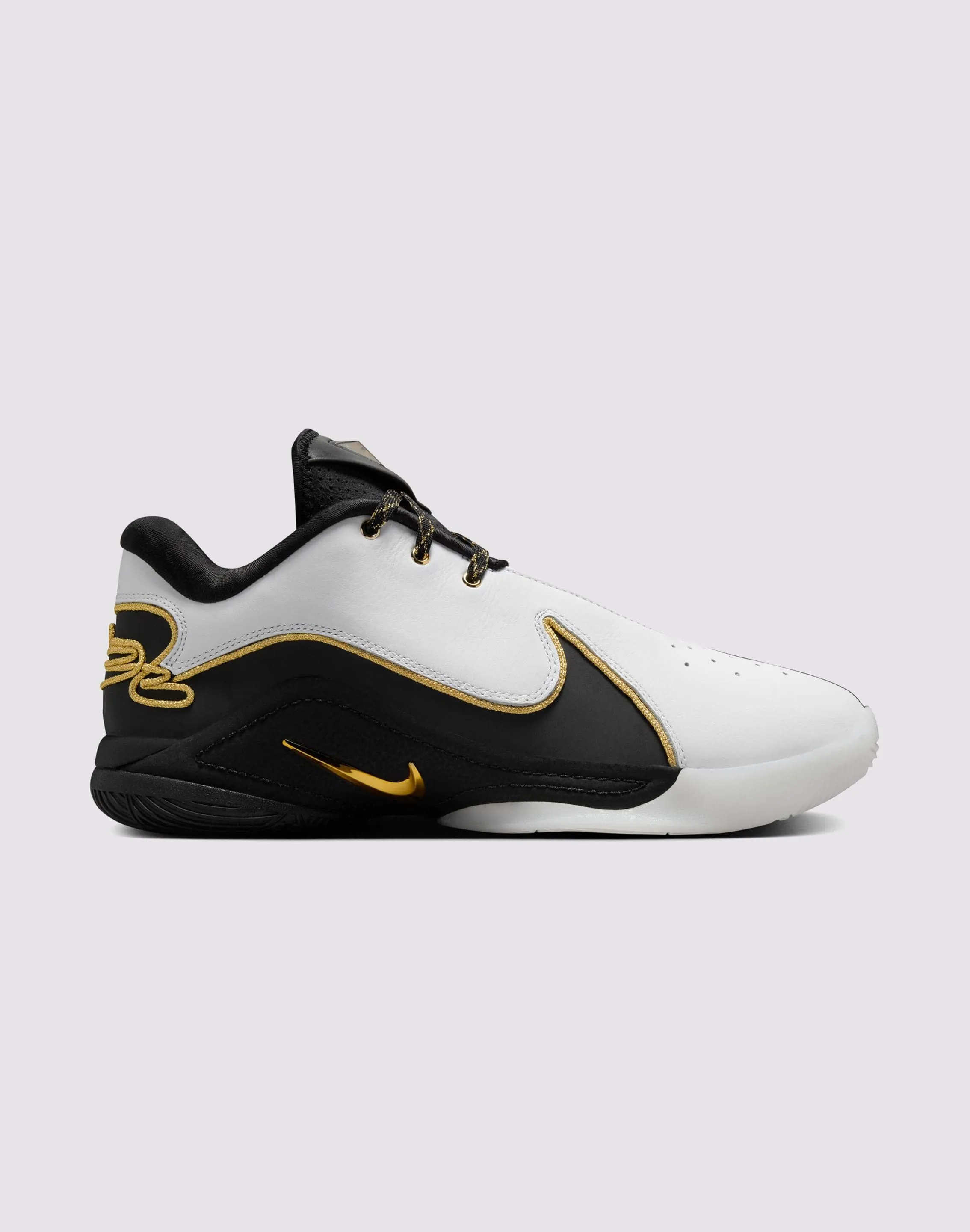 Nike LeBron XXII "Mogul" Basketball