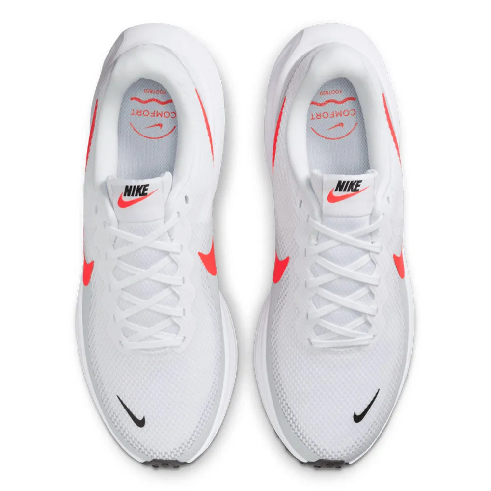 Nike Men's Revolution 8 Road Running Shoes