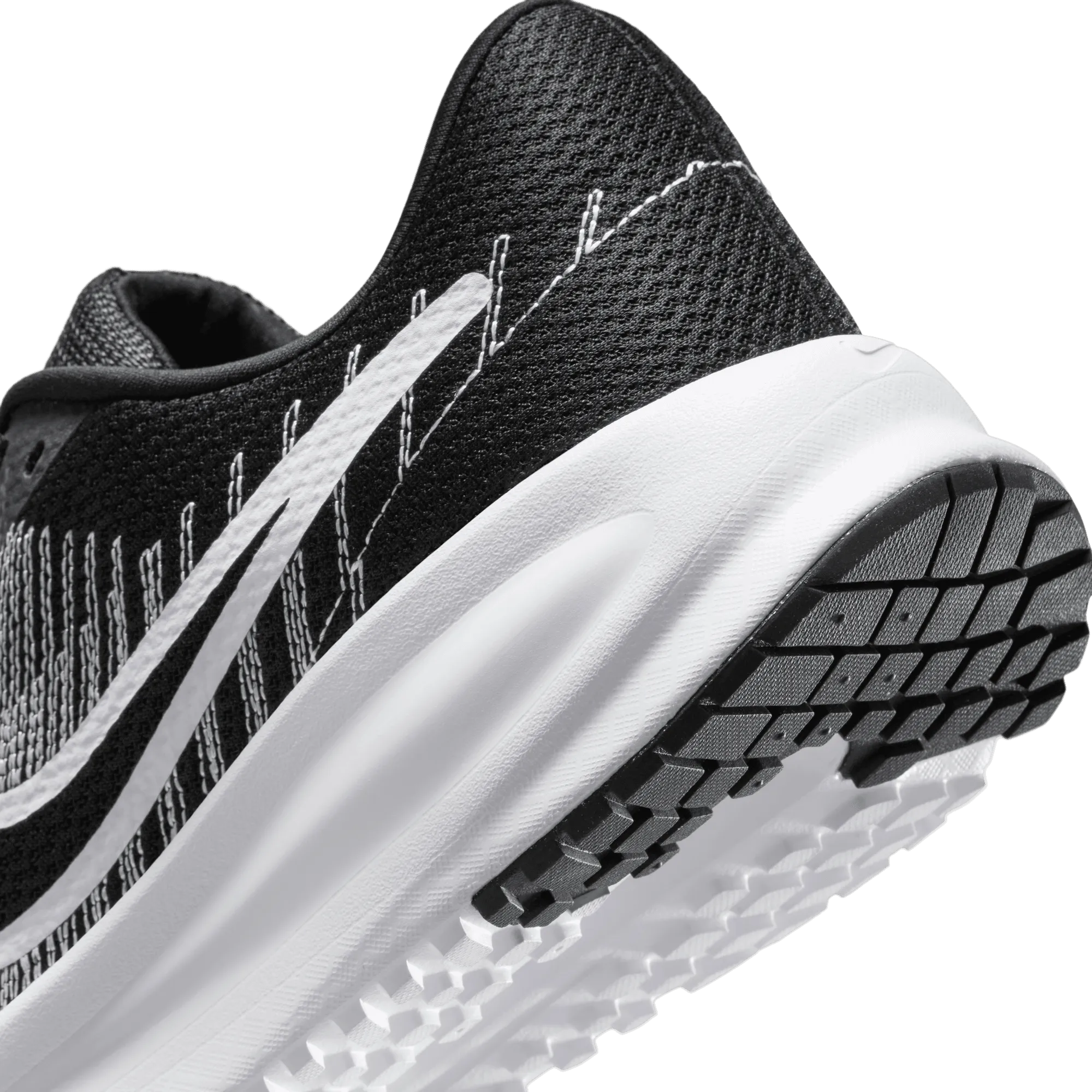 Nike Men's Run Defy Road Running Shoes