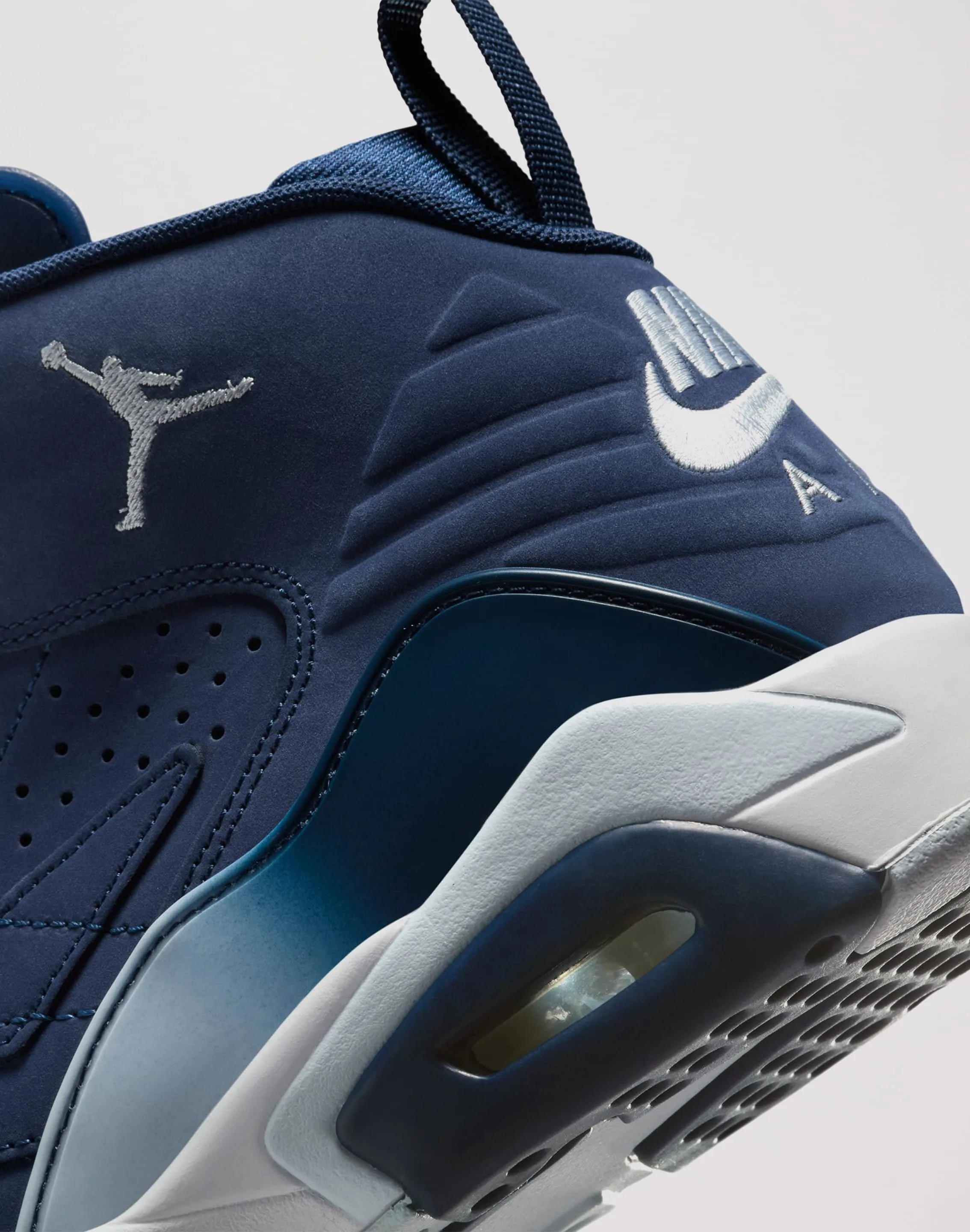 Nike MVP "Midnight Navy/Football Grey/White"