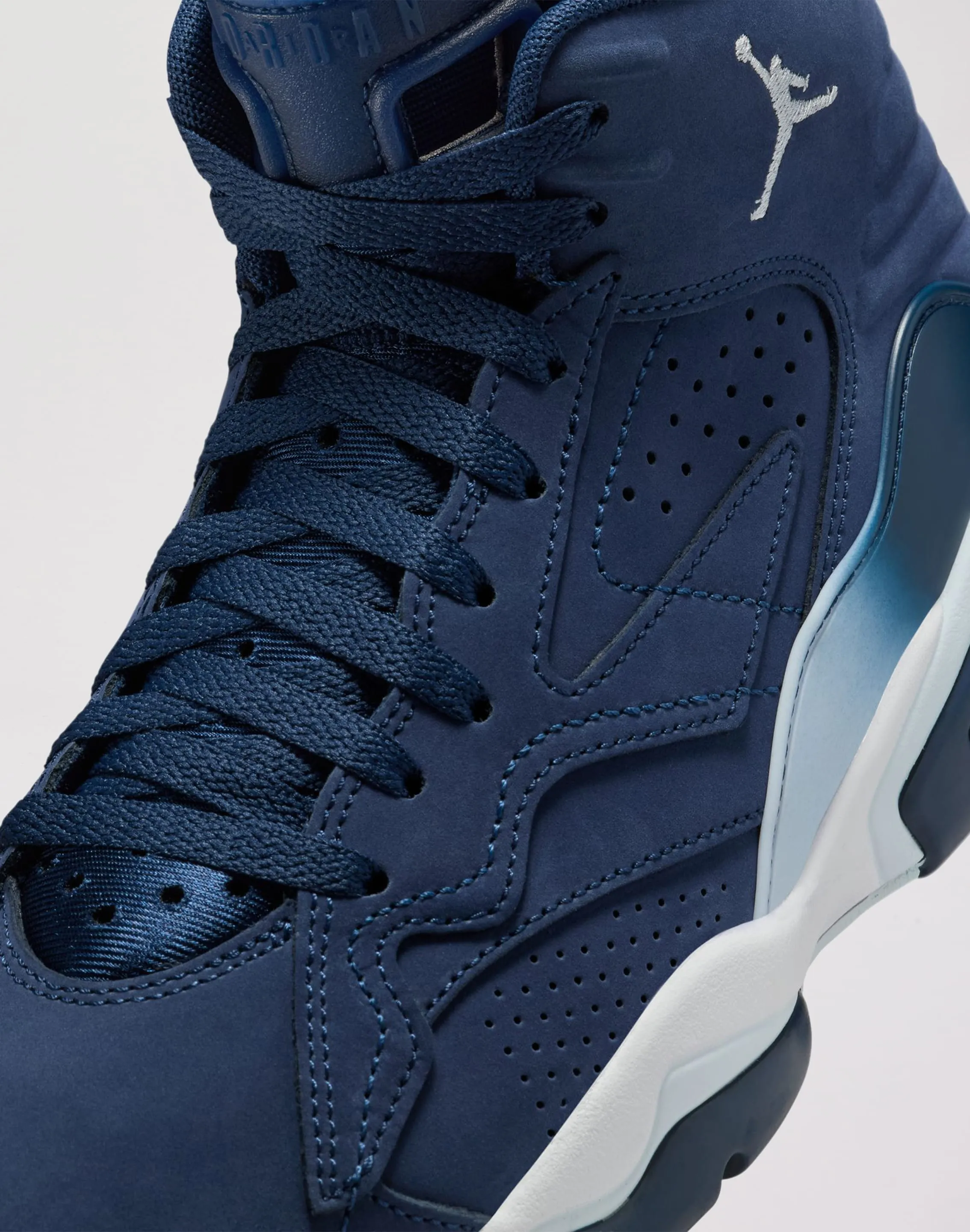 Nike MVP "Midnight Navy/Football Grey/White"