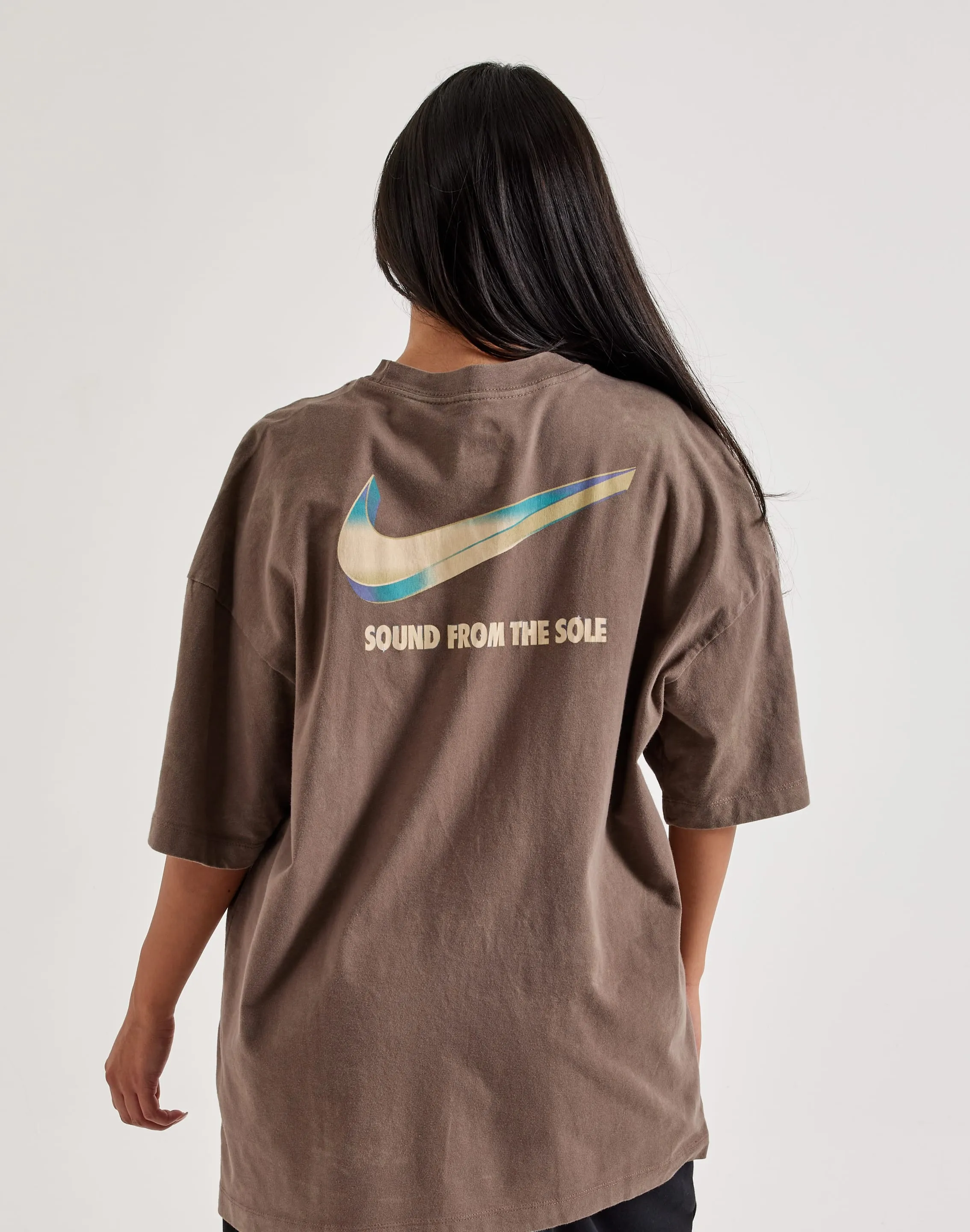 Nike Oversized Graphic Tee