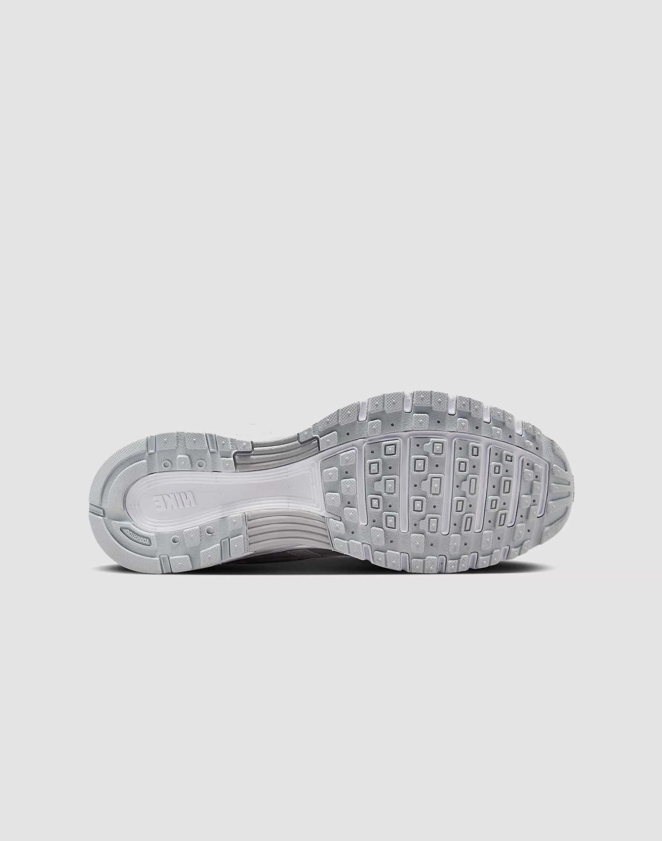 Nike P-6000