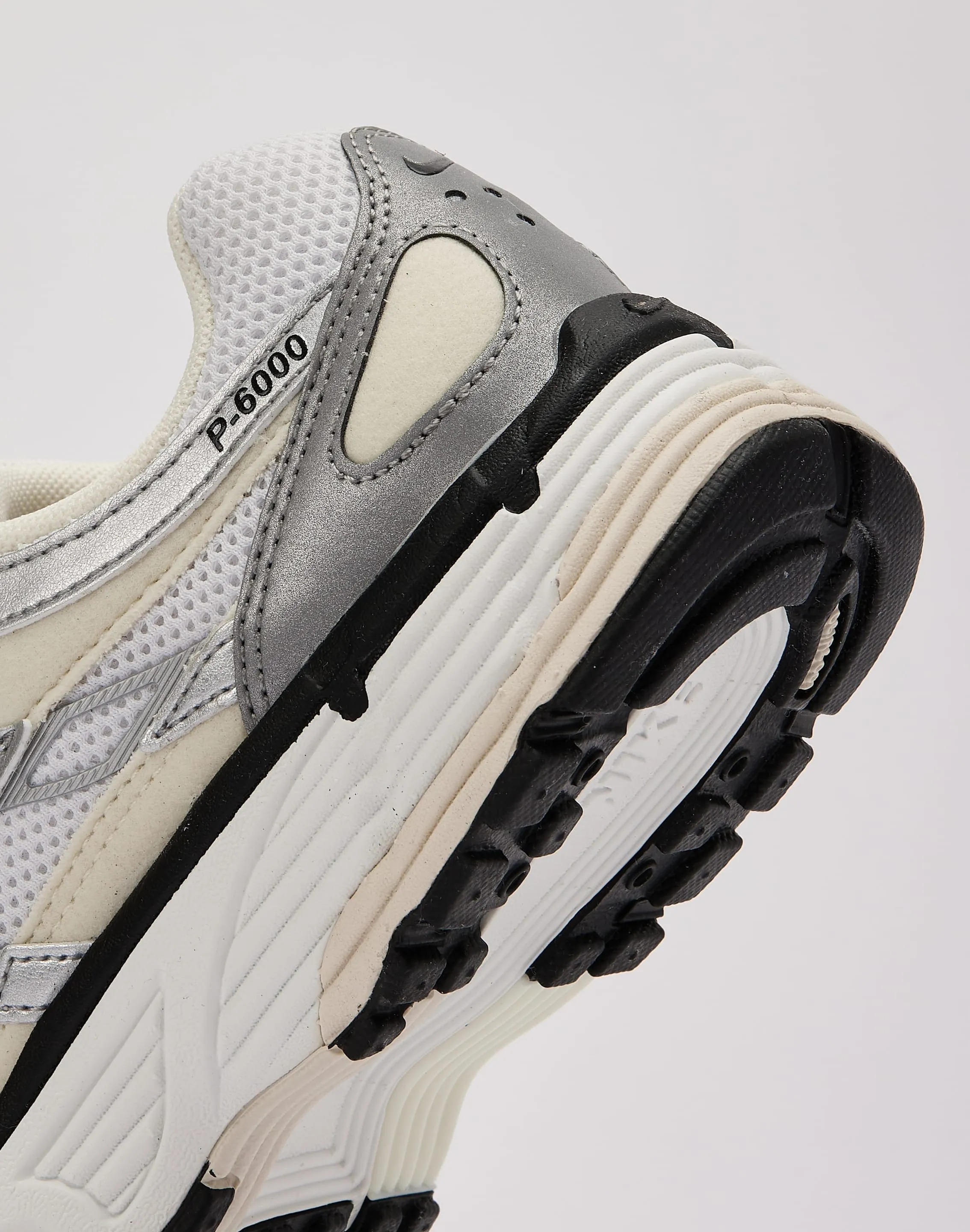Nike P-6000