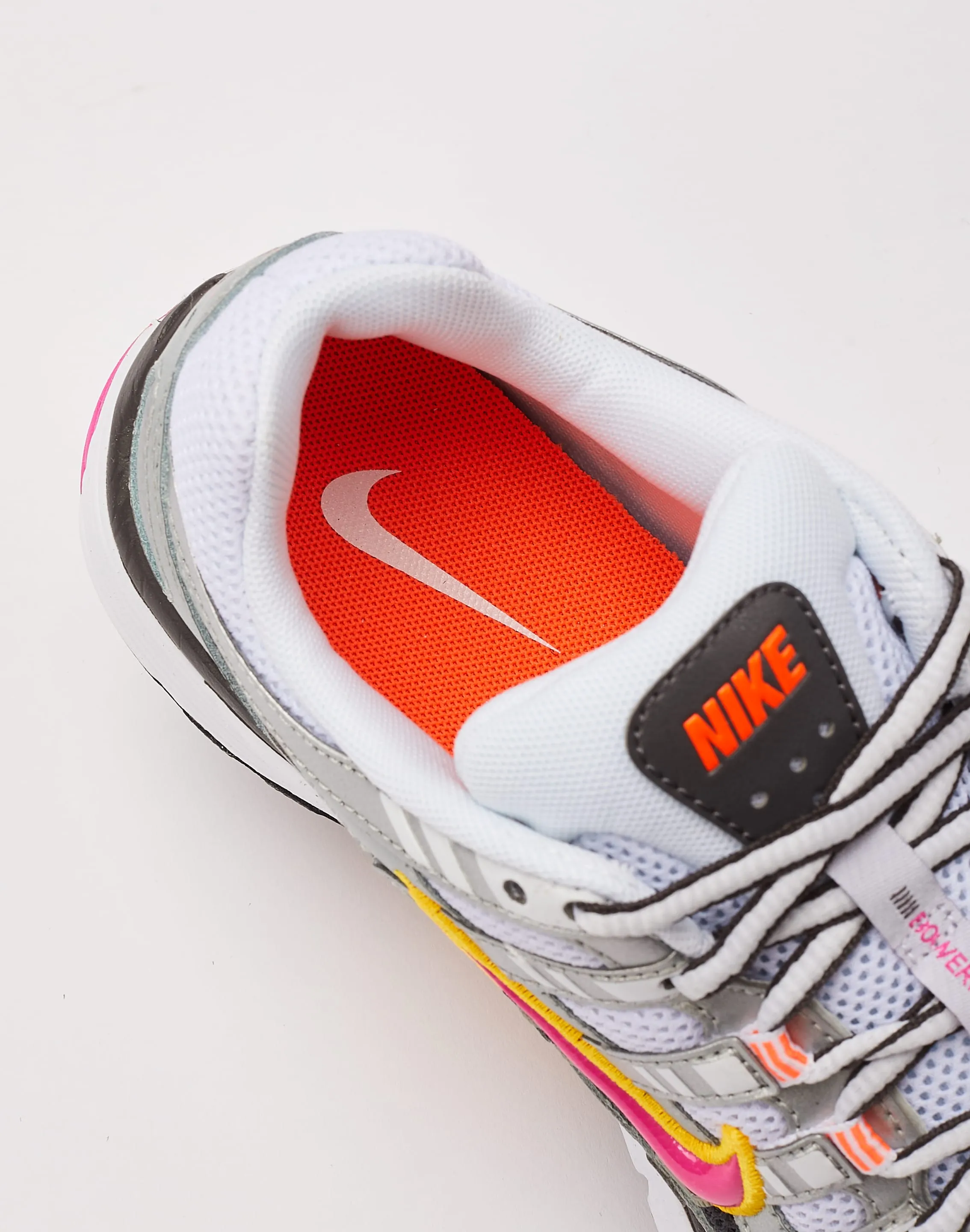 Nike P-6000