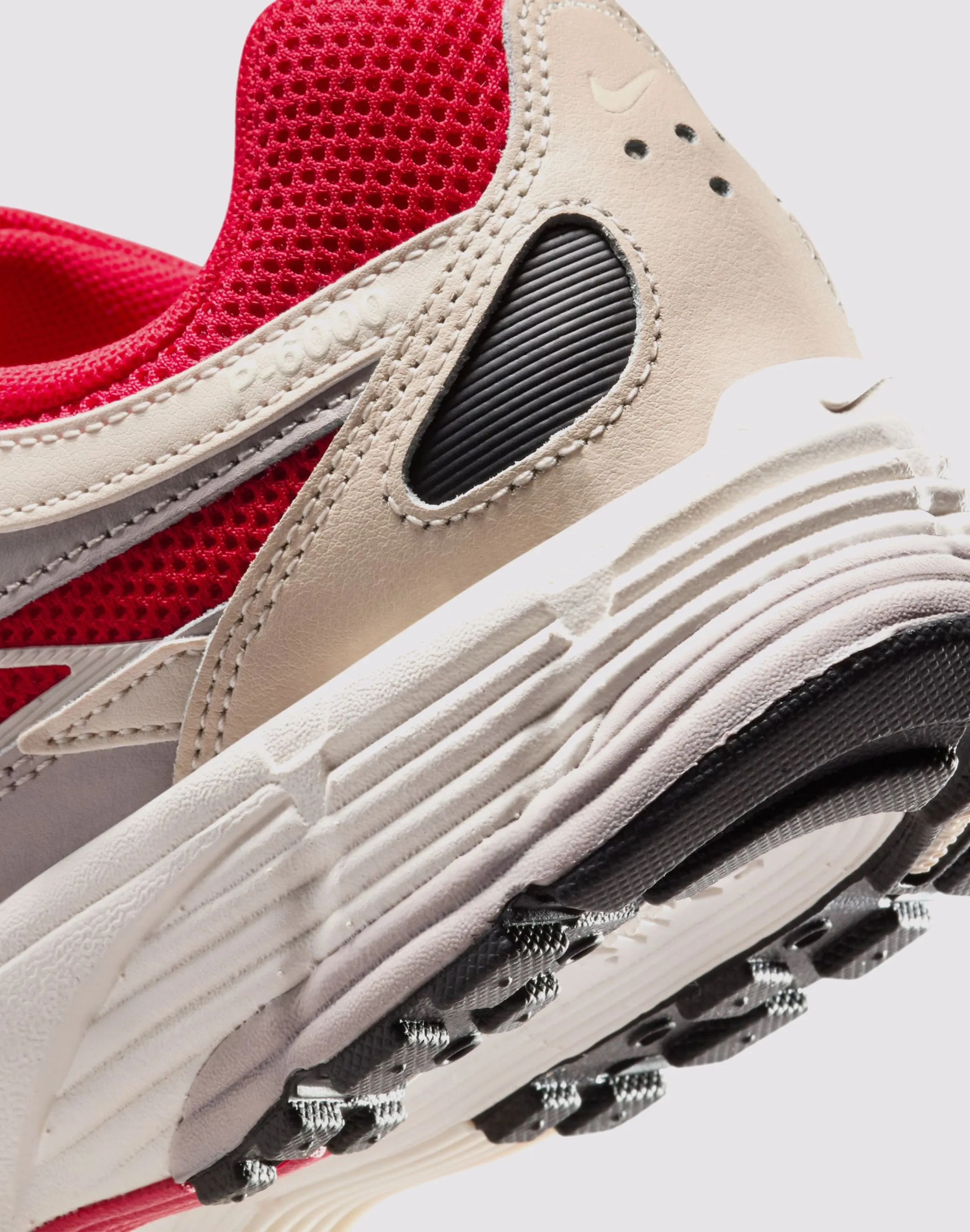 Nike P-6000