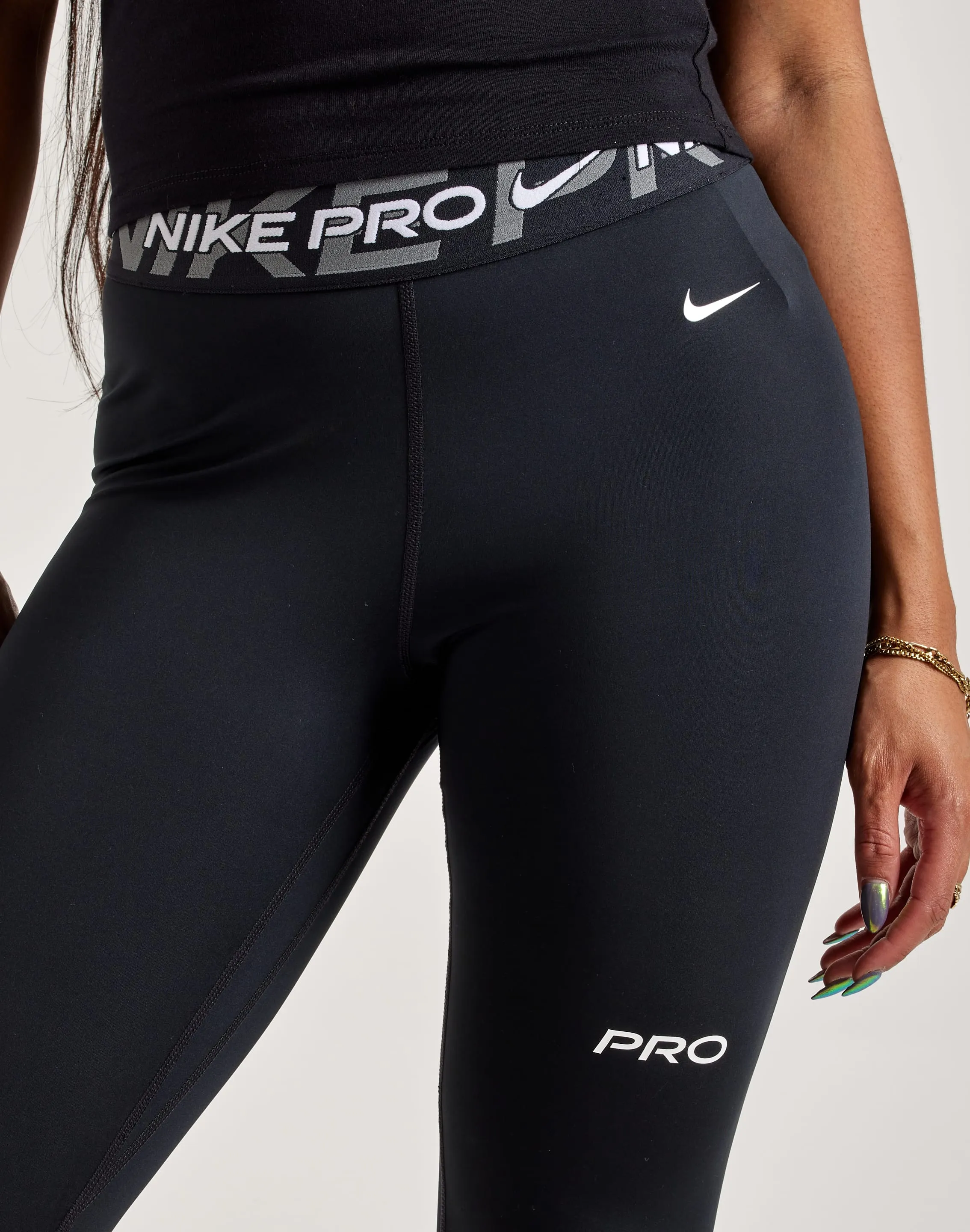 Nike Pro Mid-Rise Graphic Leggings