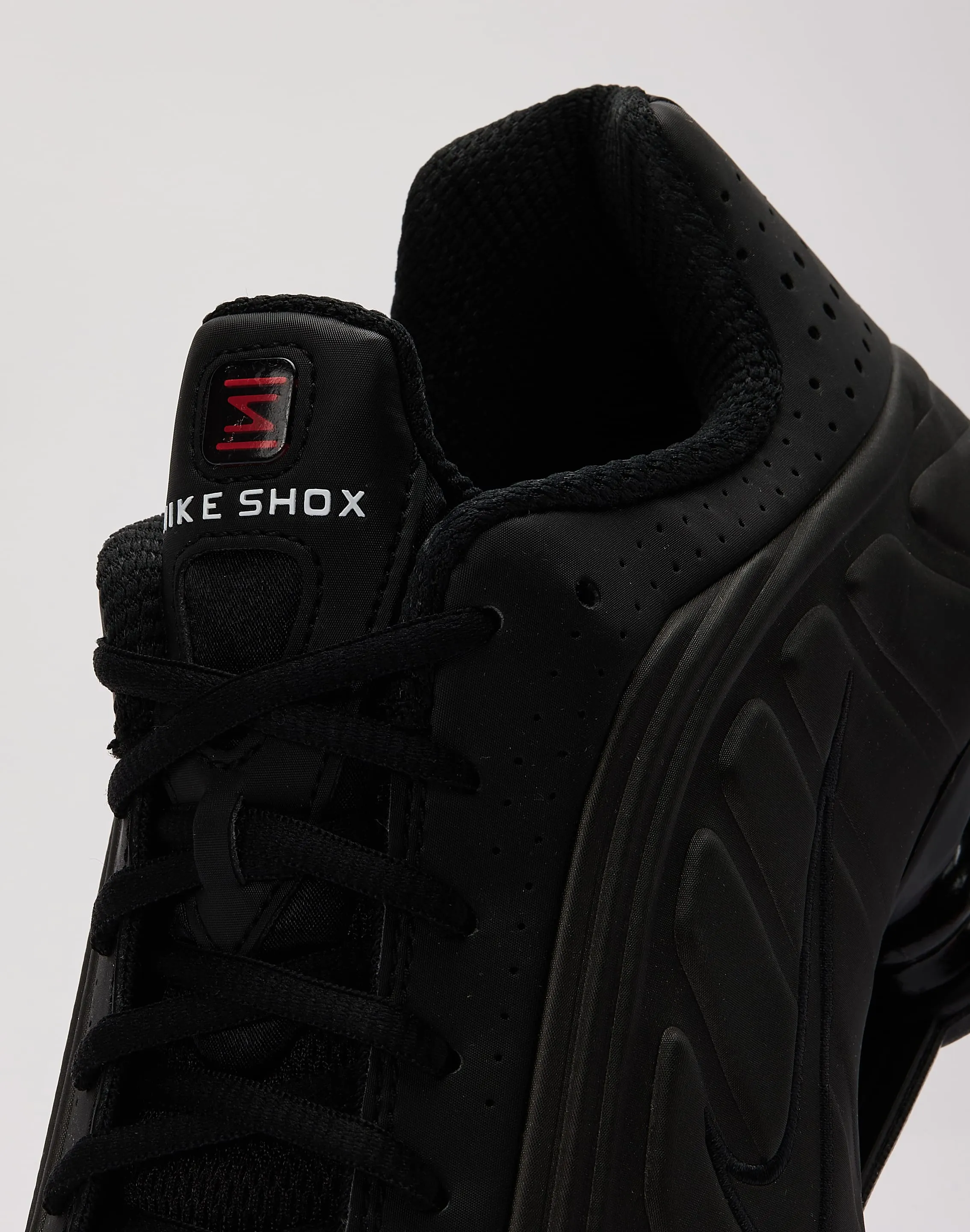 Nike  Shox R4