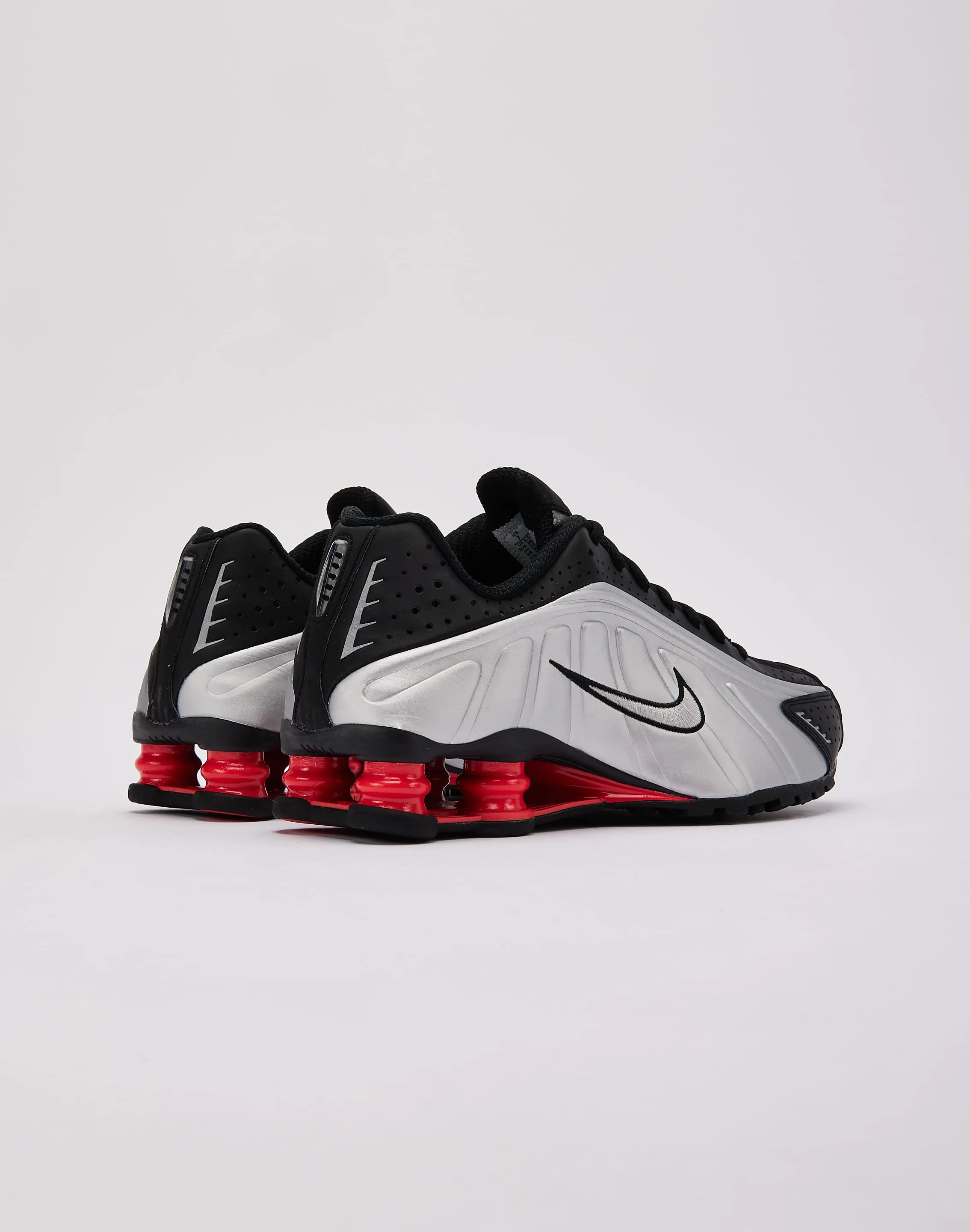 Nike Shox R4