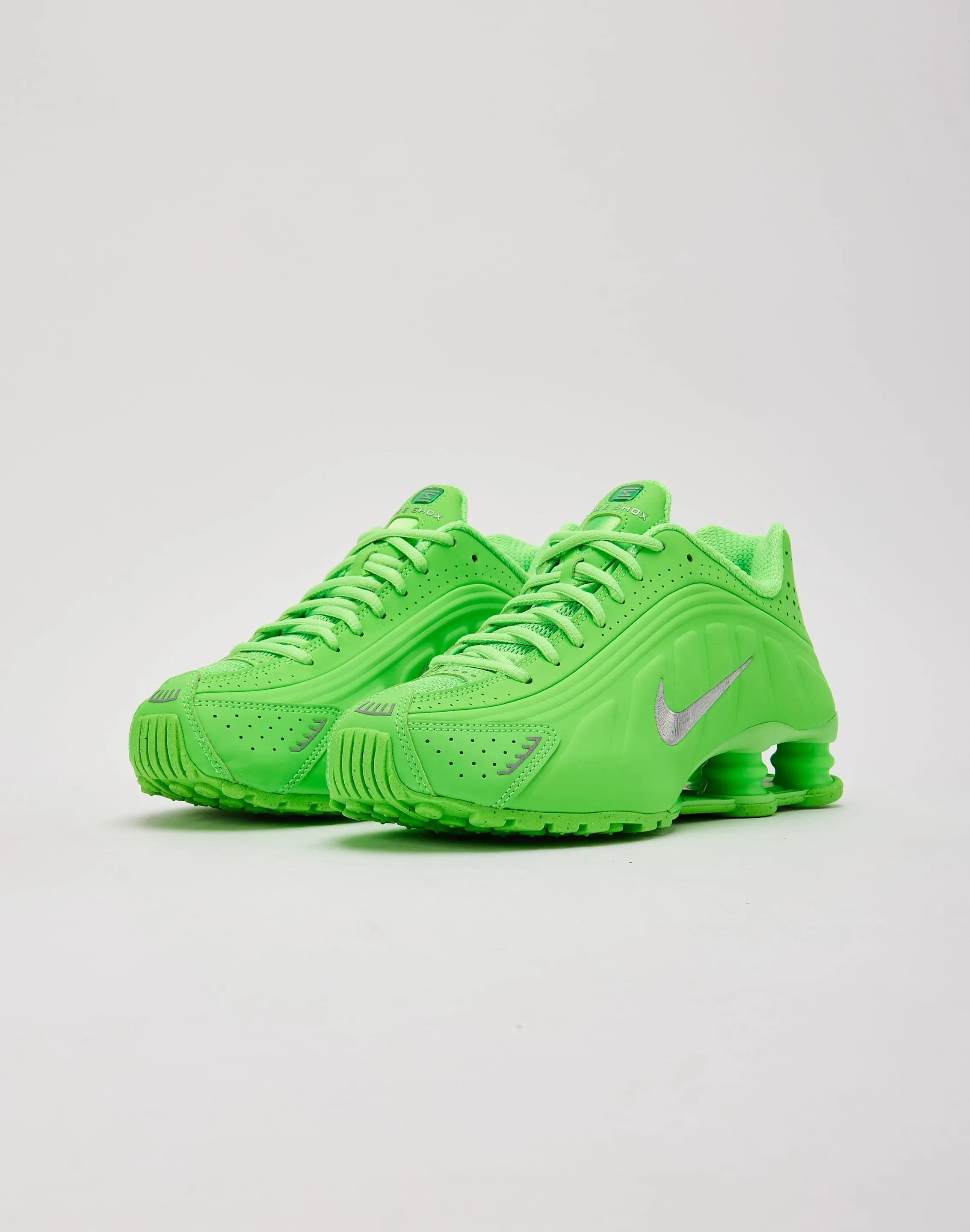 Nike Shox R4