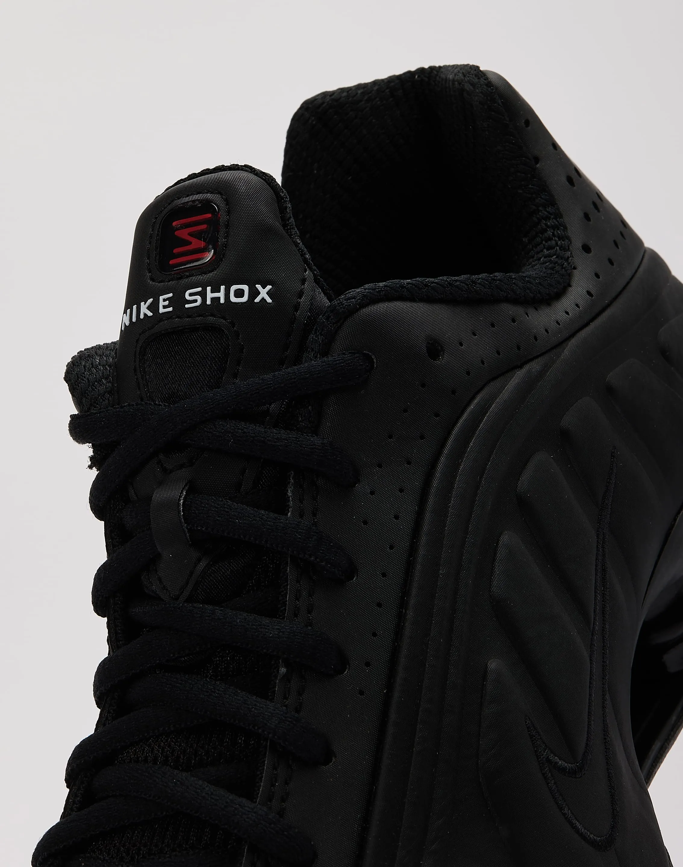 Nike Shox R4