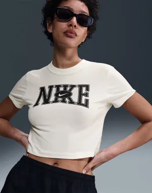 Nike Slim Cropped Tee