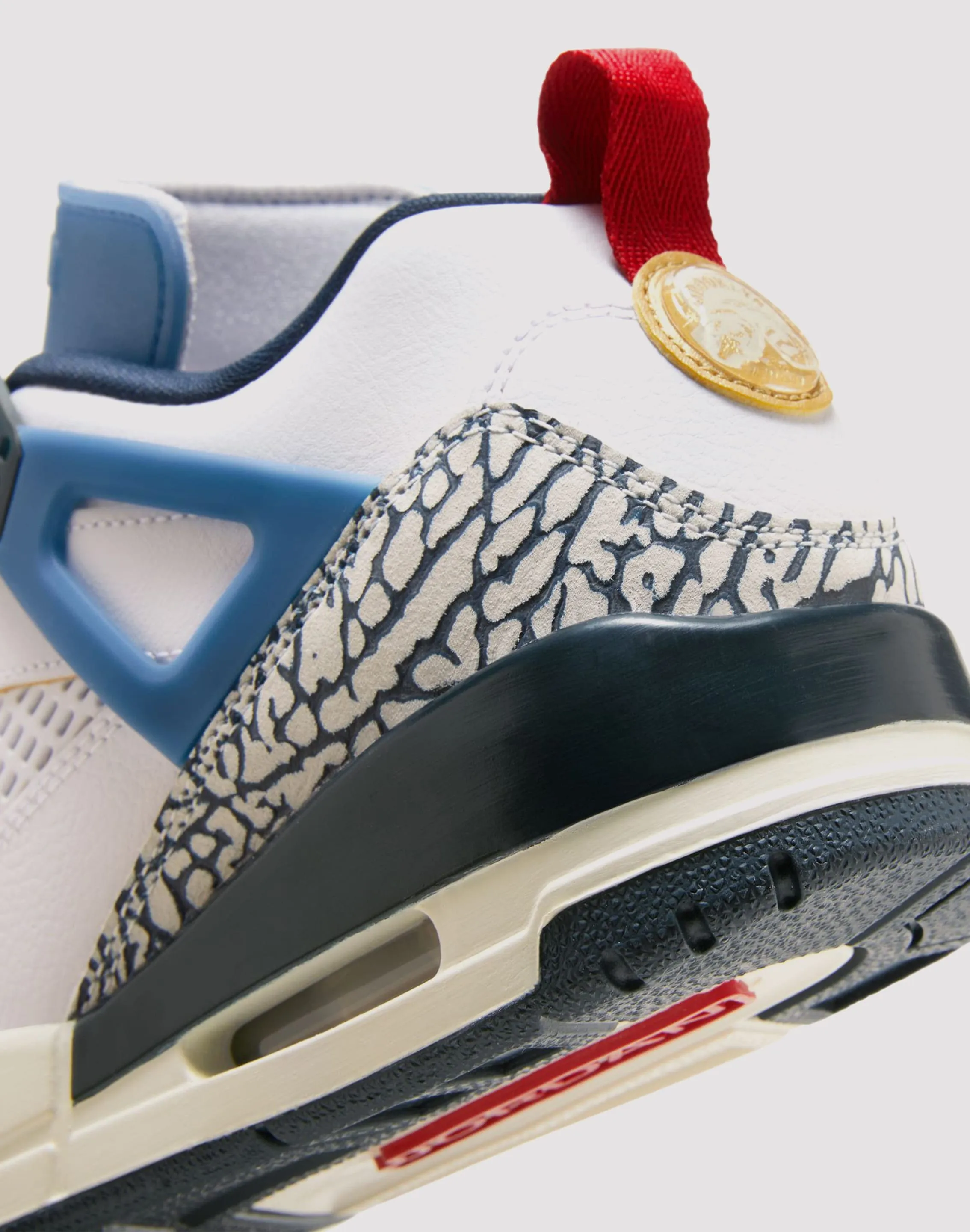Nike Spizike Low White/Gym Red/Armory Navy/Aegean Storm