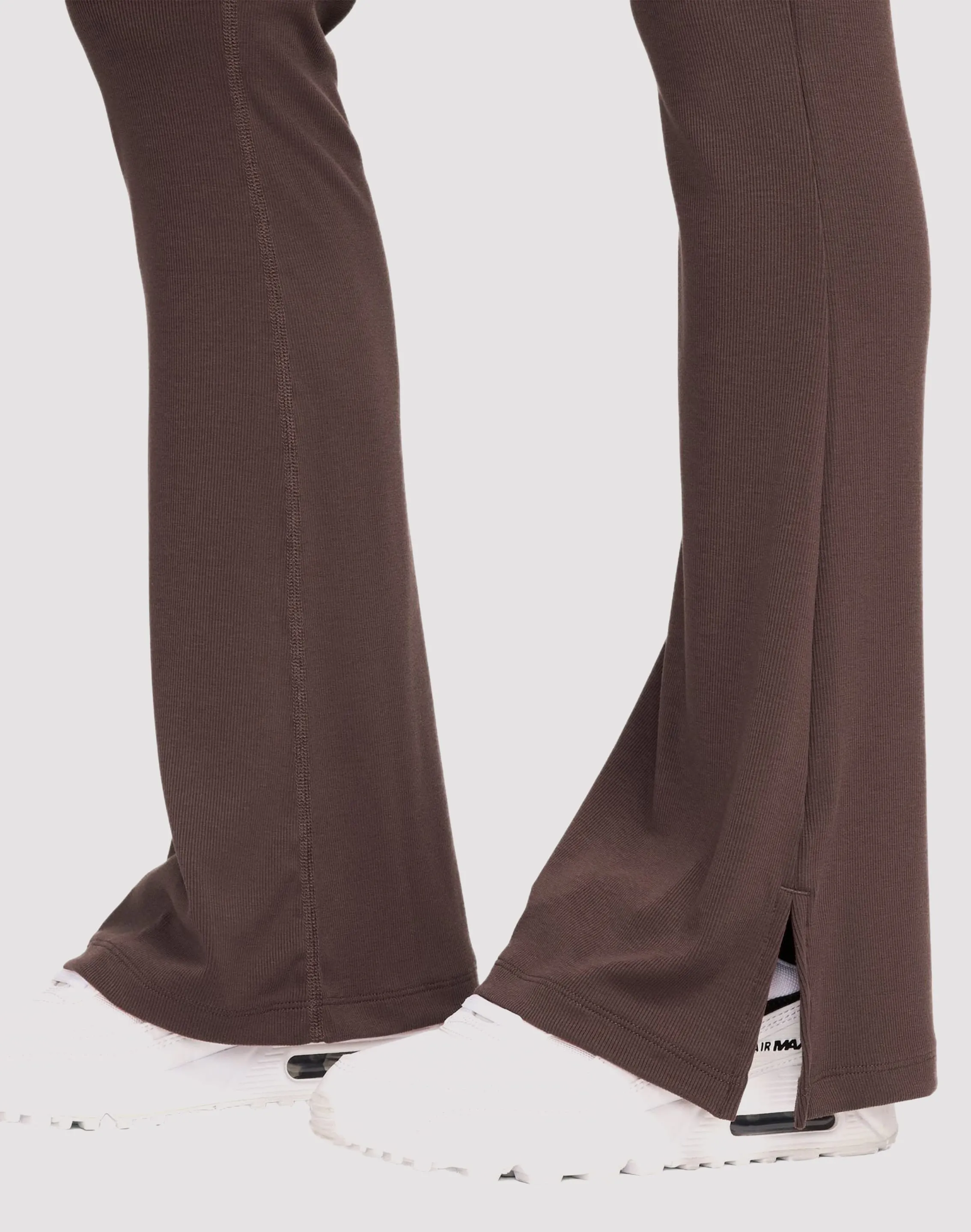 Nike Sportswear Chill Knit Tight Mini-Rib Flared Leggings