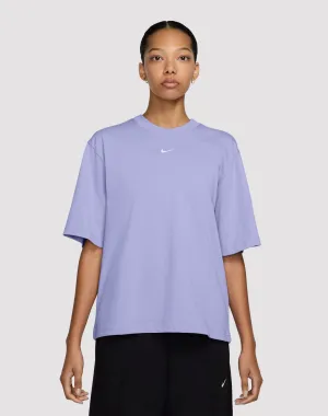 Nike Sportswear Essential Boxy Tee