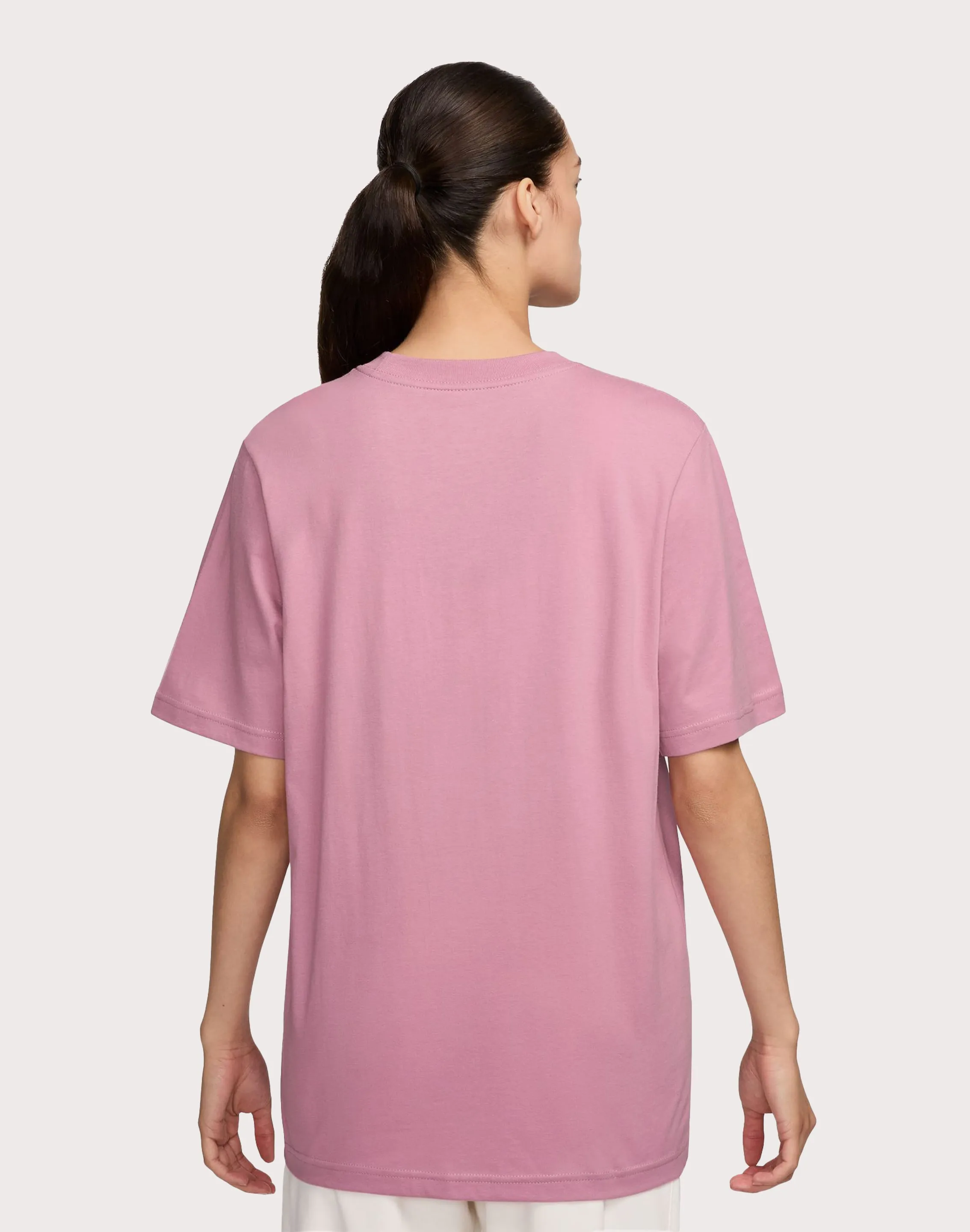 Nike Sportswear Essential Tee Tee