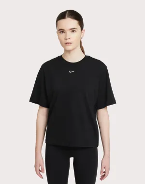 Nike Sportswear Essentials Boxy Tee