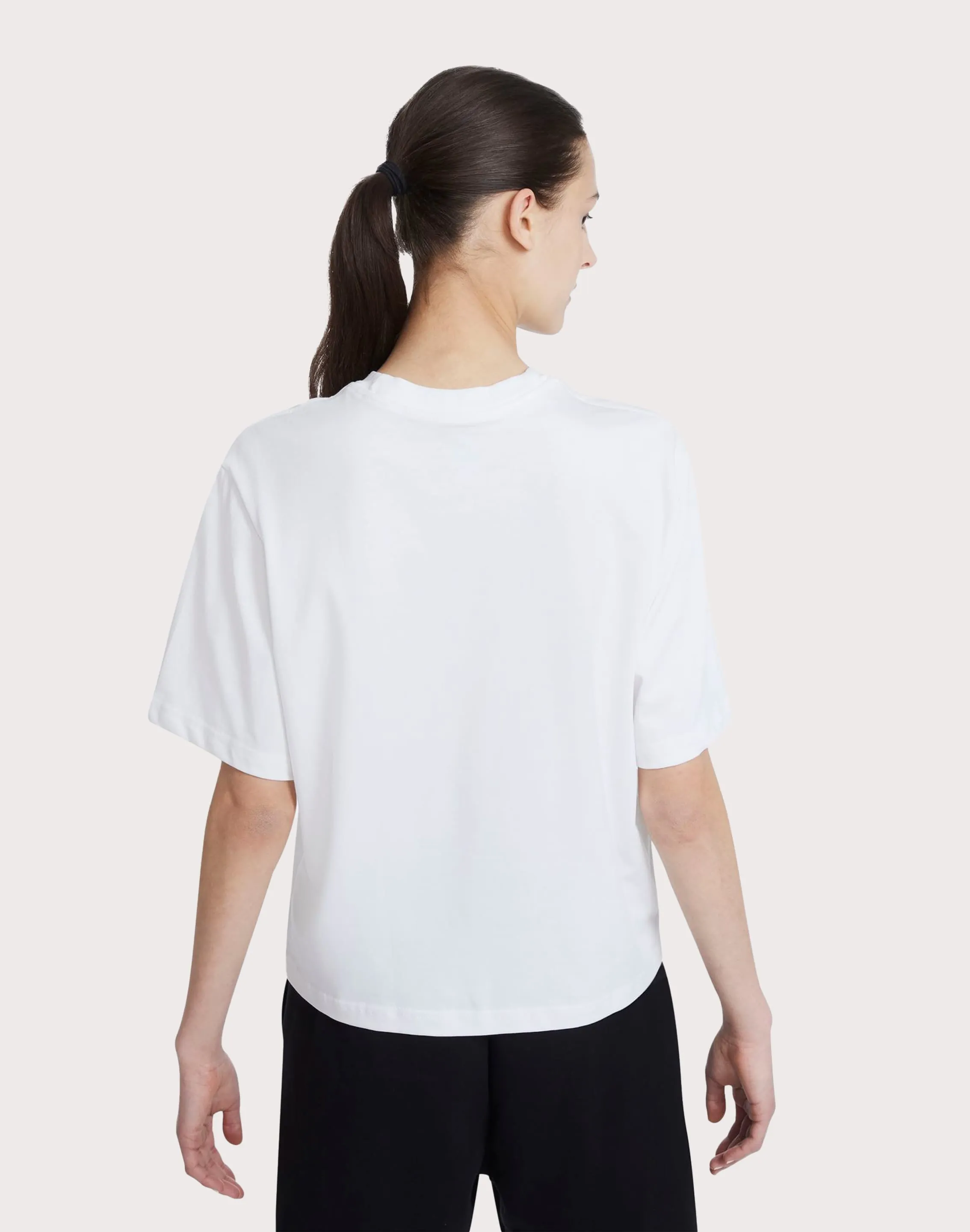 Nike Sportswear Essentials Boxy White Tee