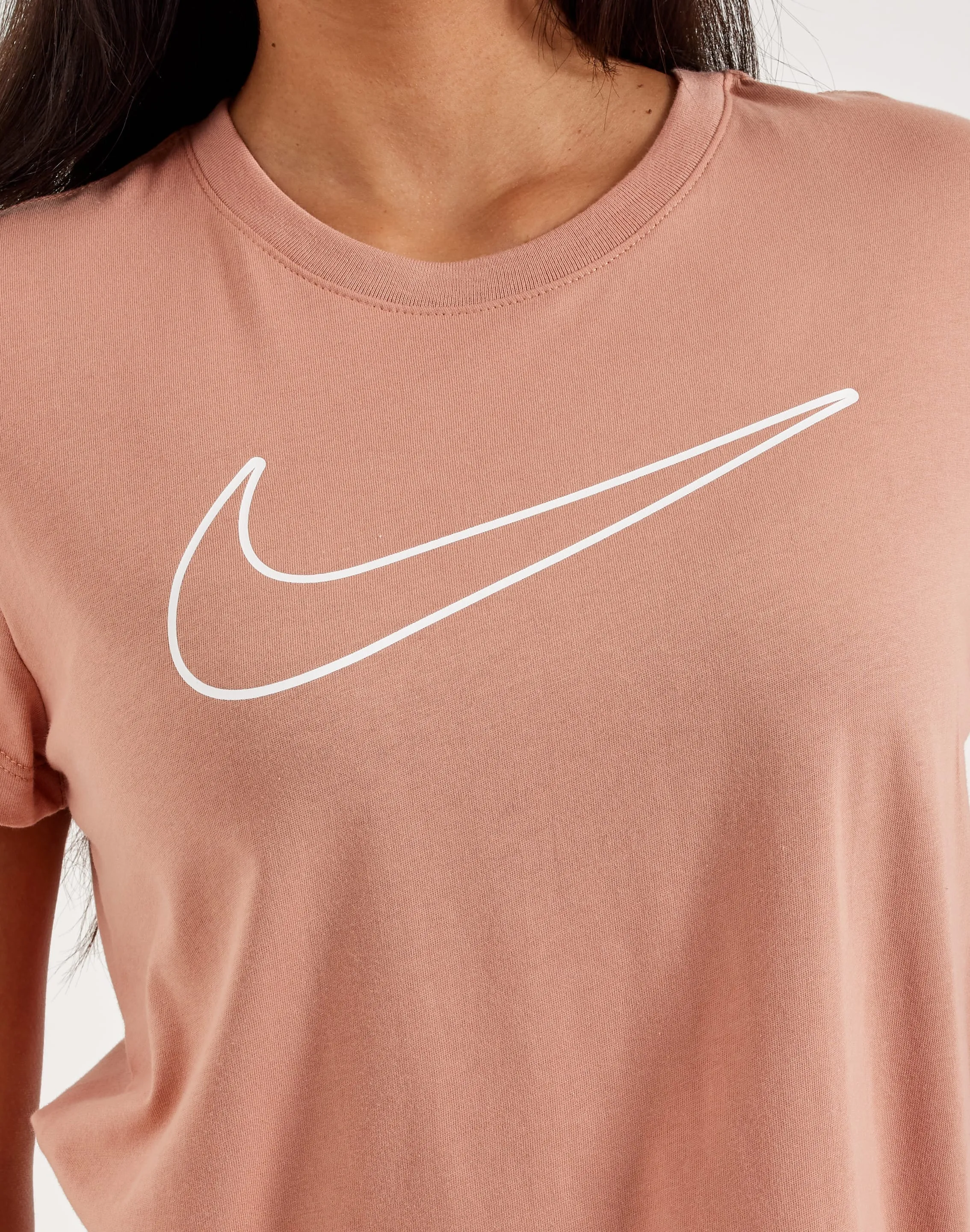 Nike Swoosh Tee