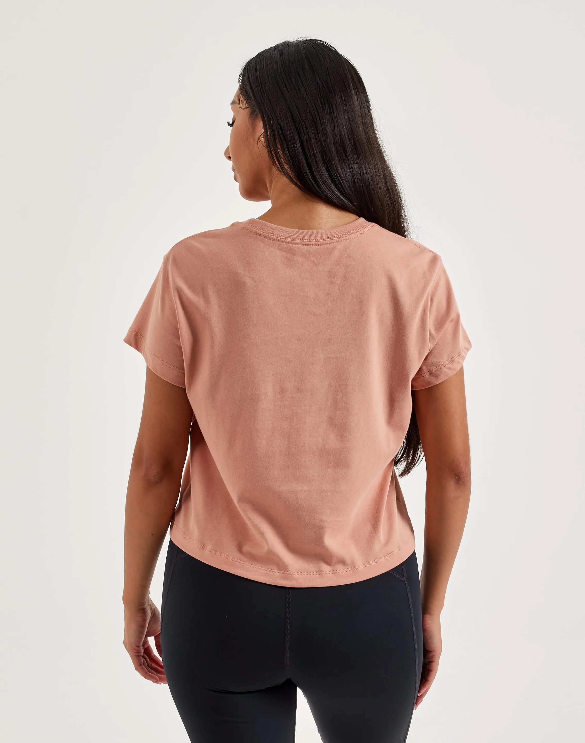 Nike Swoosh Tee