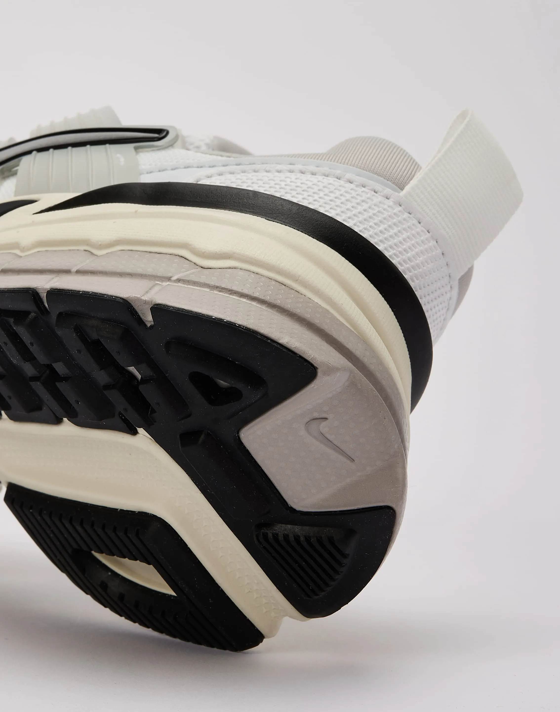 Nike V2K Run