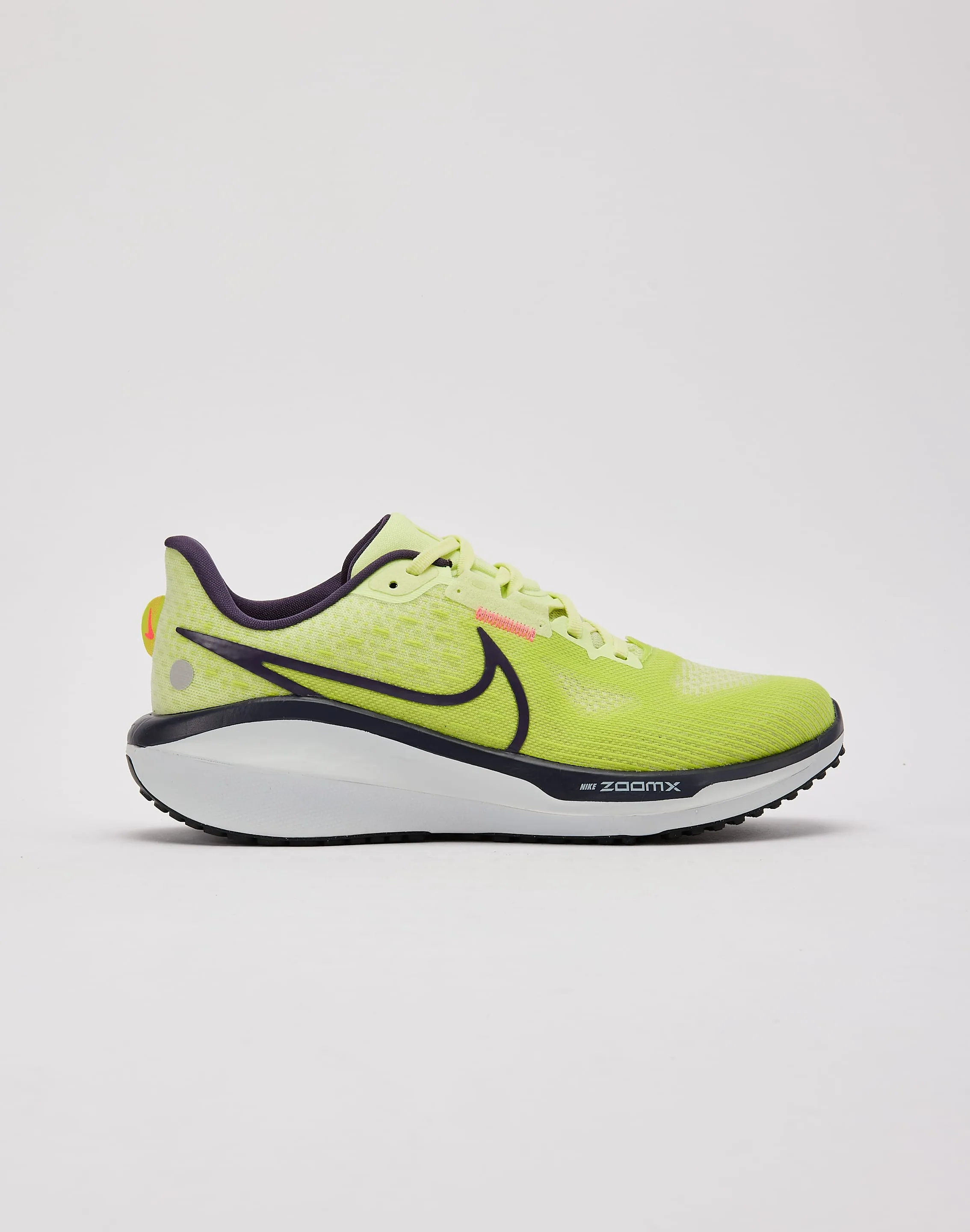 Nike Vomero 17