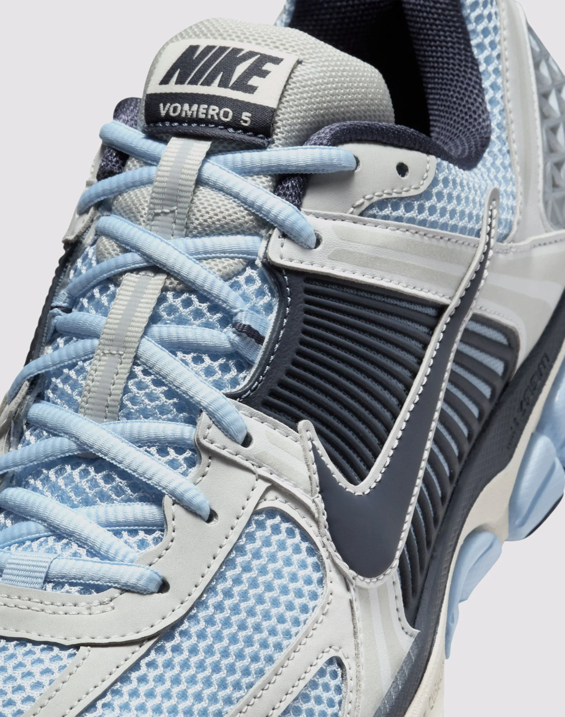 Nike Zoom Vomero 5 &nbsp;"Psychic Blue/Thunder Blue/Photon Dust"