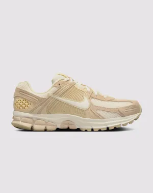 Nike Zoom Vomero 5 "Beach/Sail/Lt Khaki/Pale Ivory"