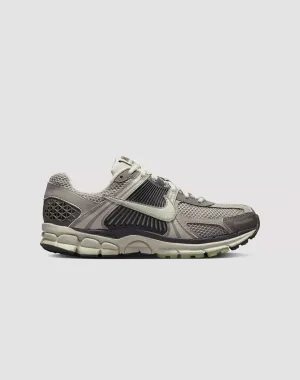 Nike Zoom Vomero 5 "Cobblestone/Light Bone"