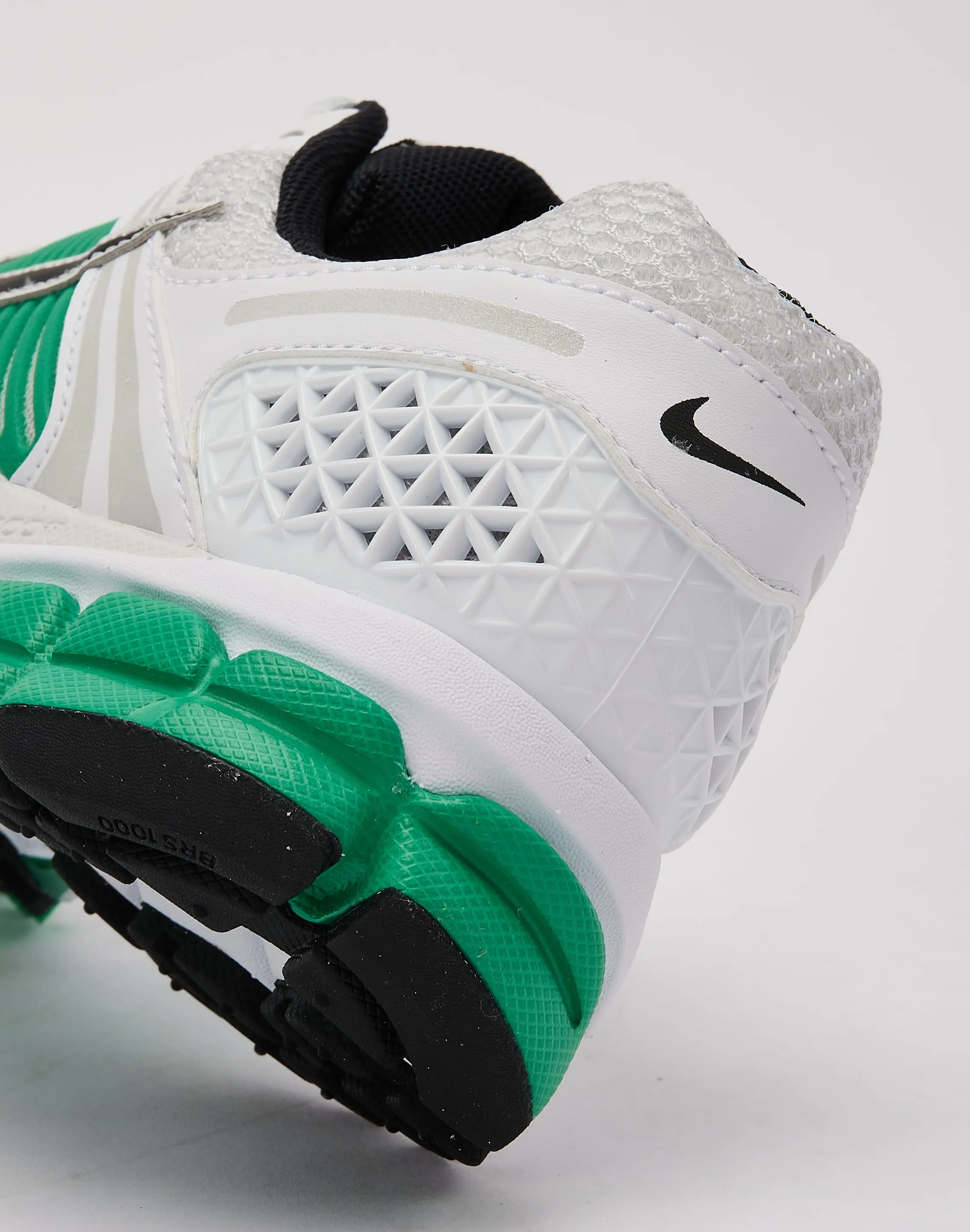 Nike Zoom Vomero 5
