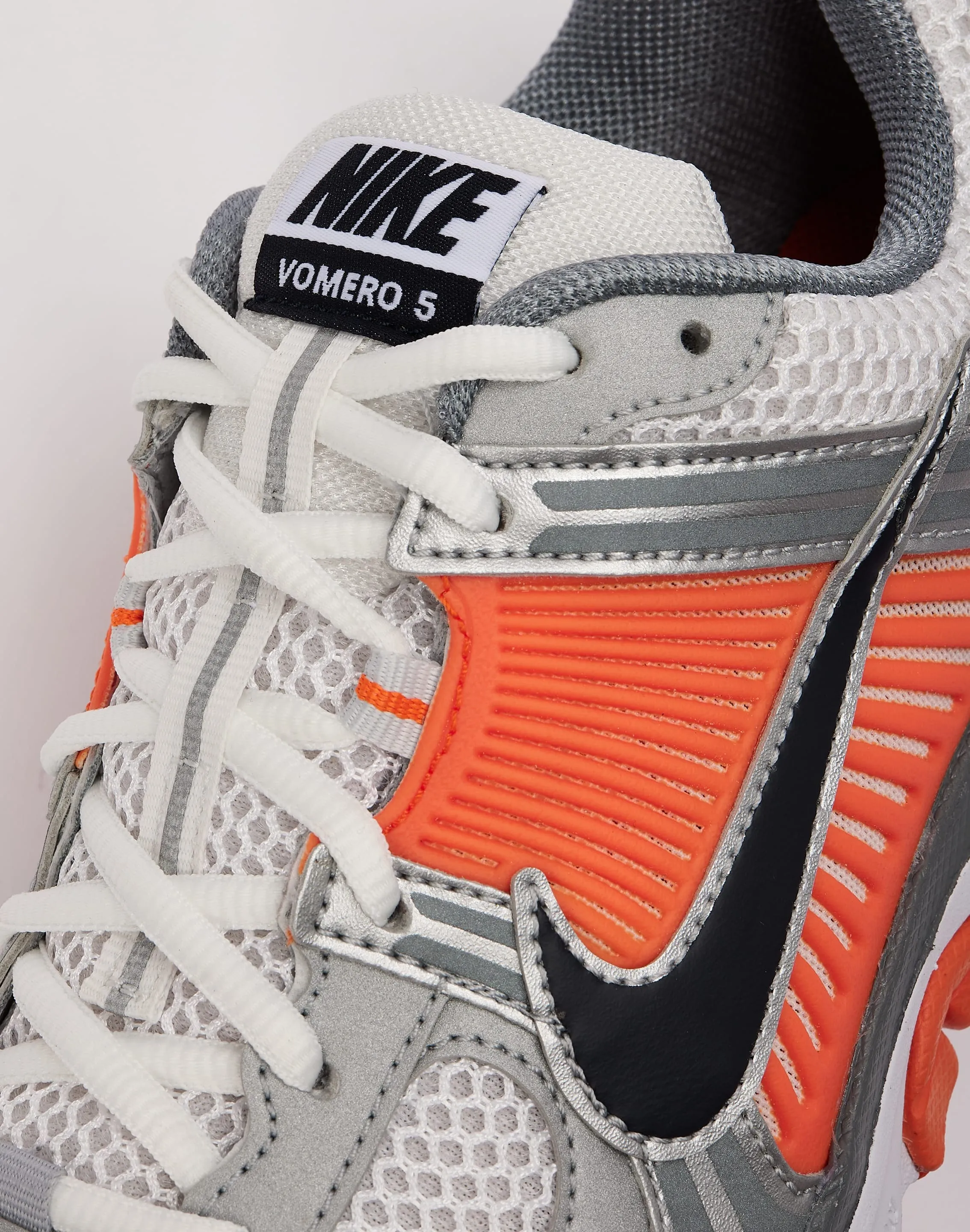 Nike Zoom Vomero 5