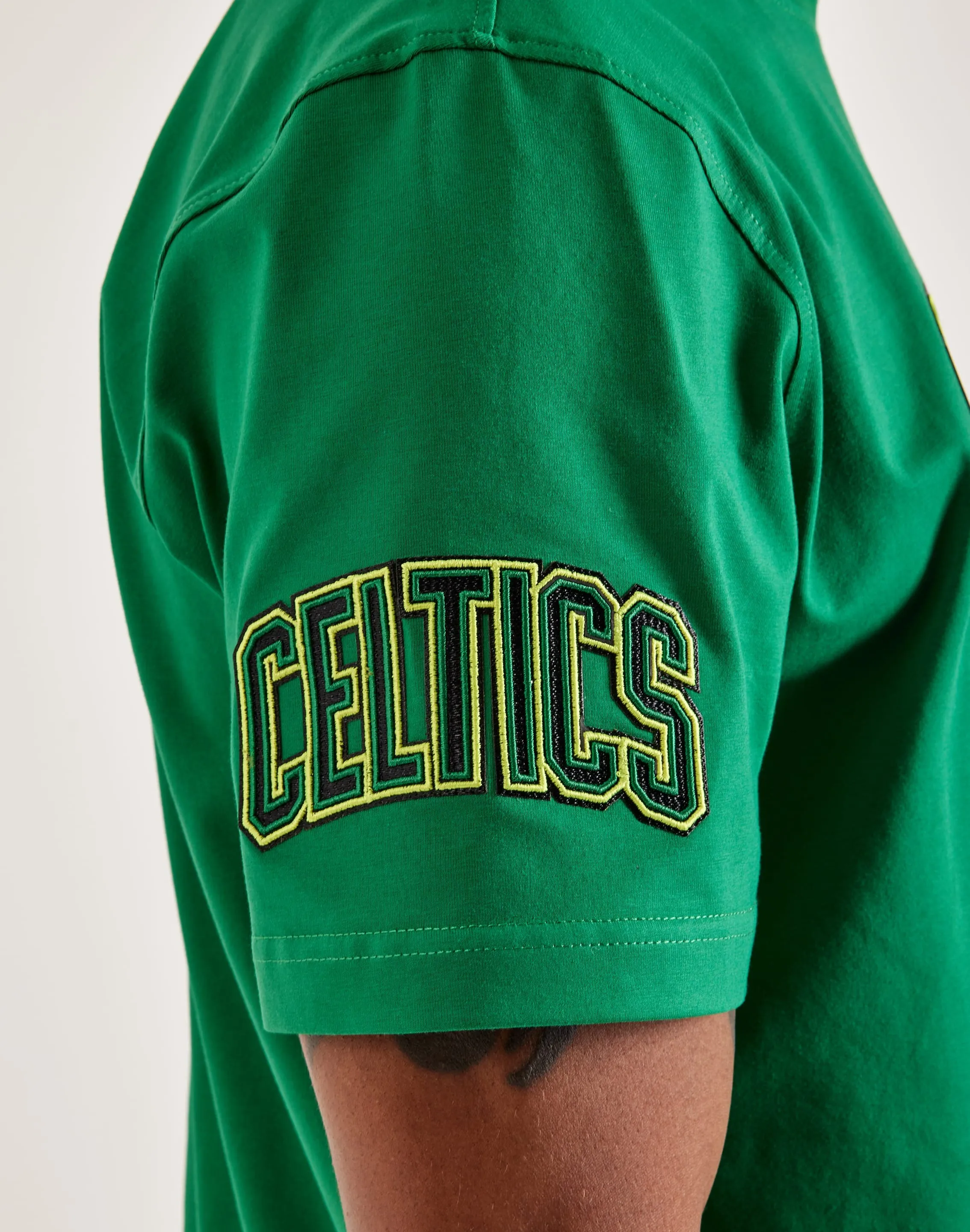 Pro Standard Boston Celtics Tee