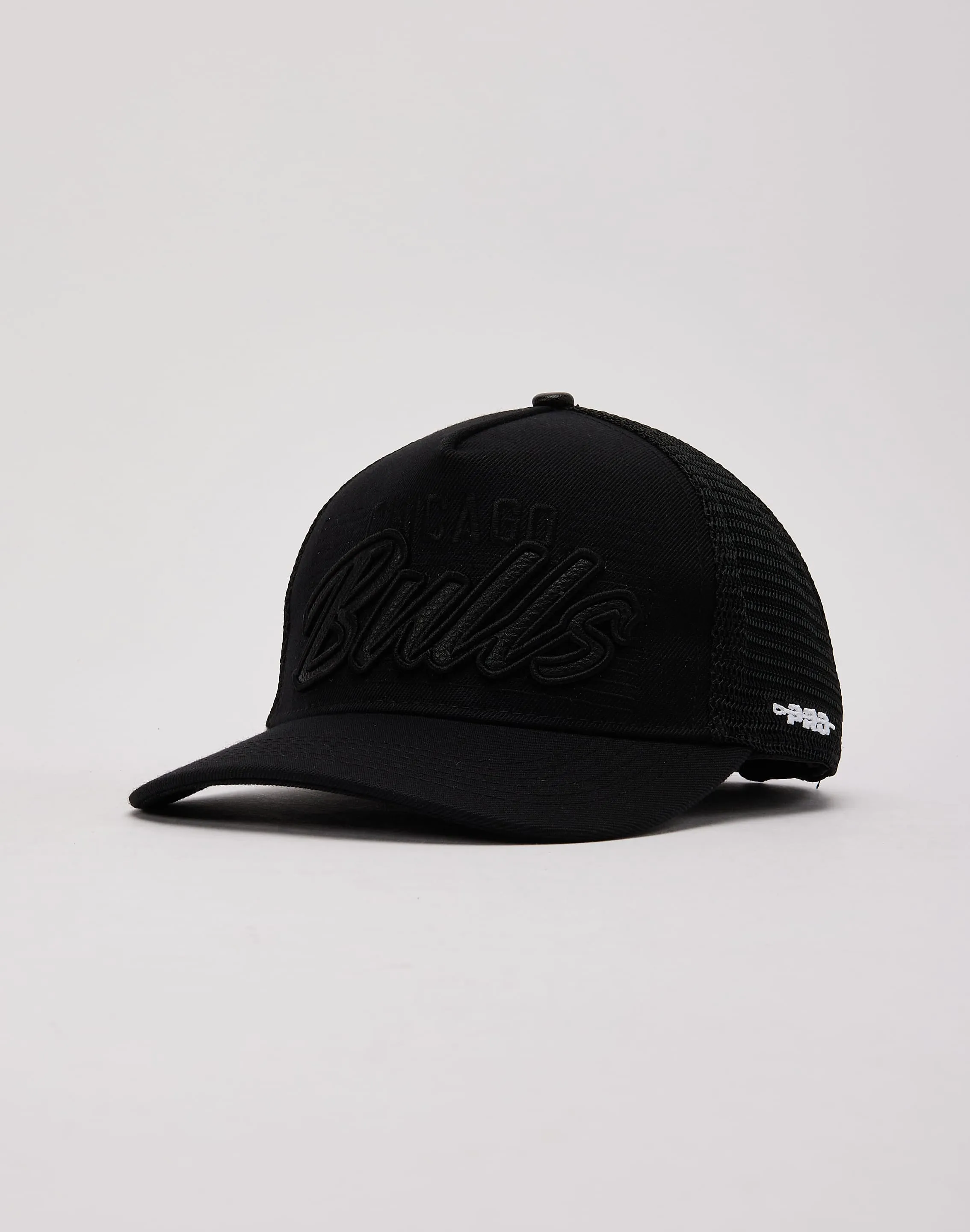 Pro Standard Chicago Bulls Trucker Hat