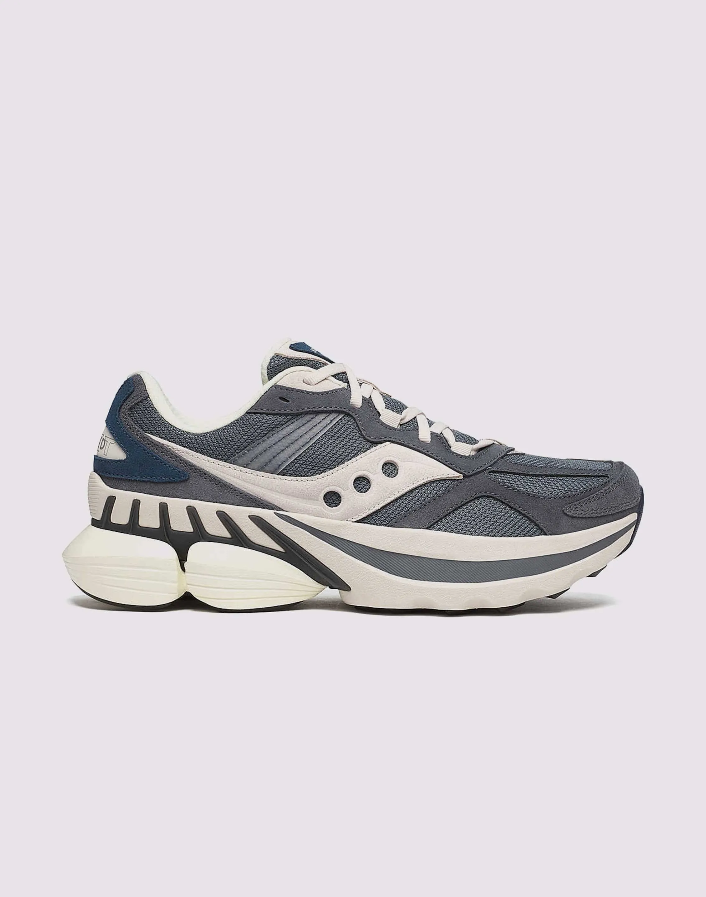 Saucony Grid NXT Suede