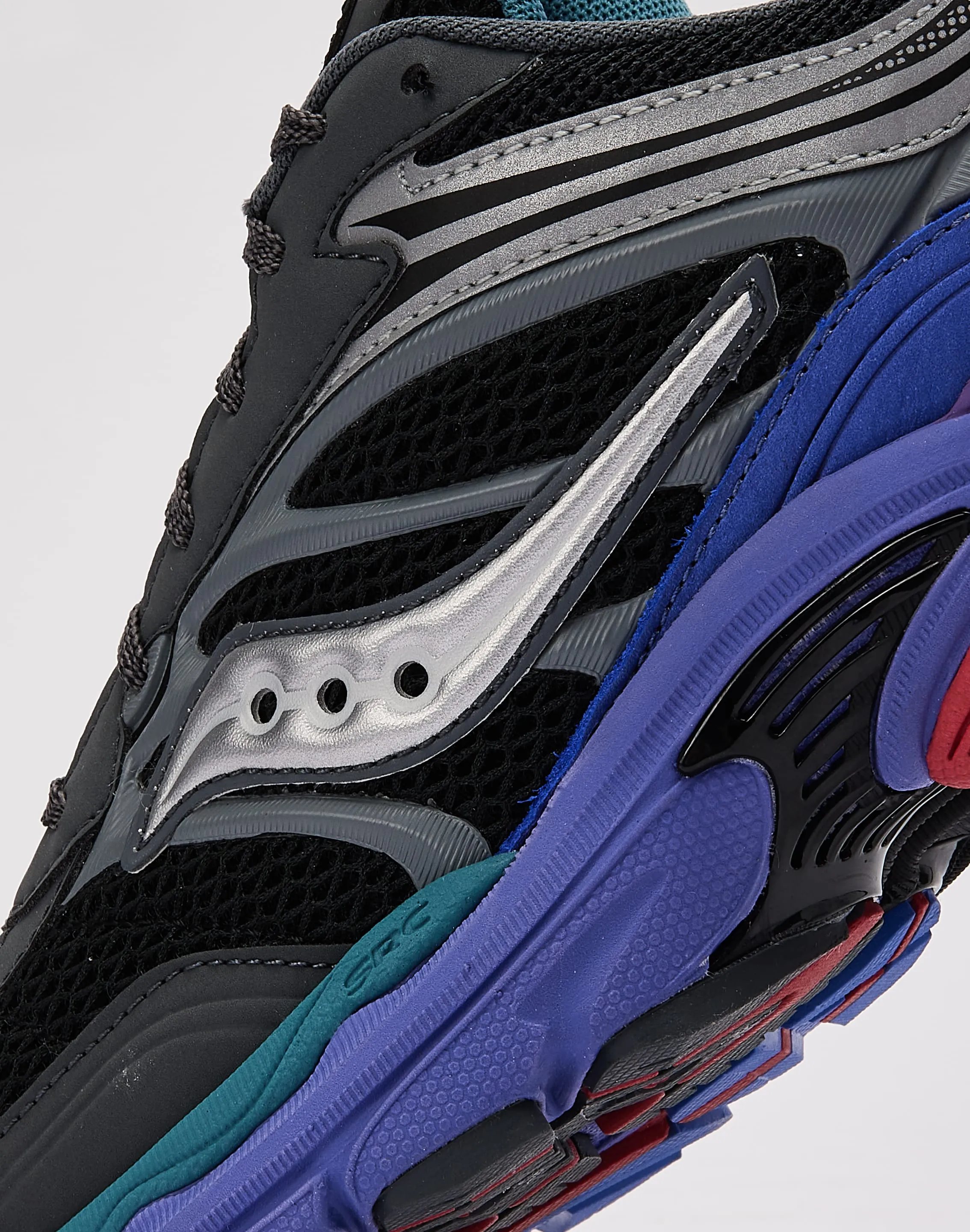 Saucony ProGrid Omni 9