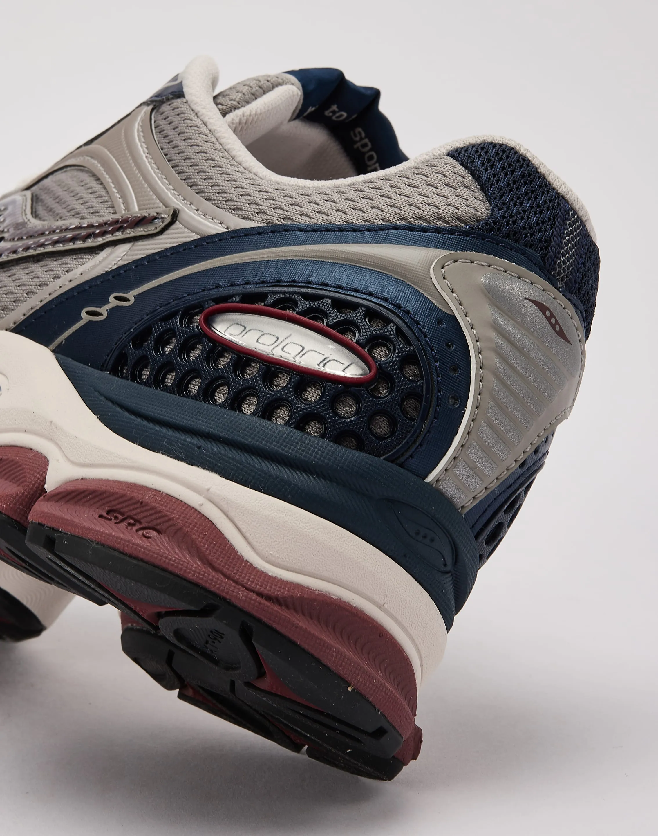 Saucony ProGrid Triumph 4