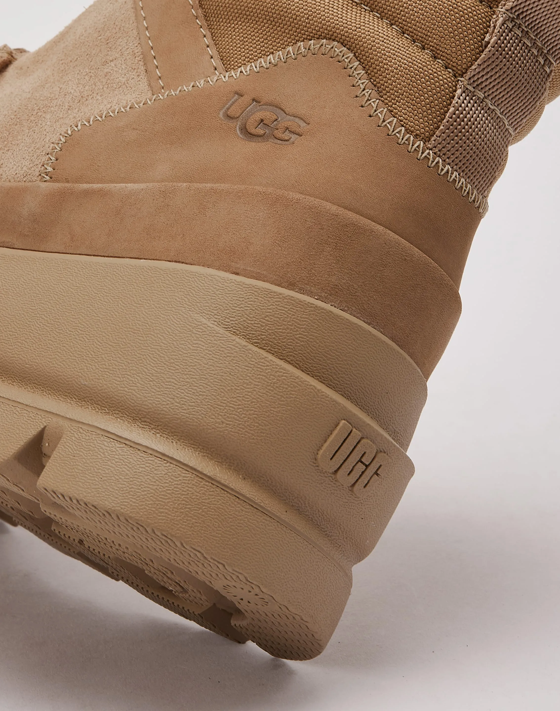 UGG Lug Chukka