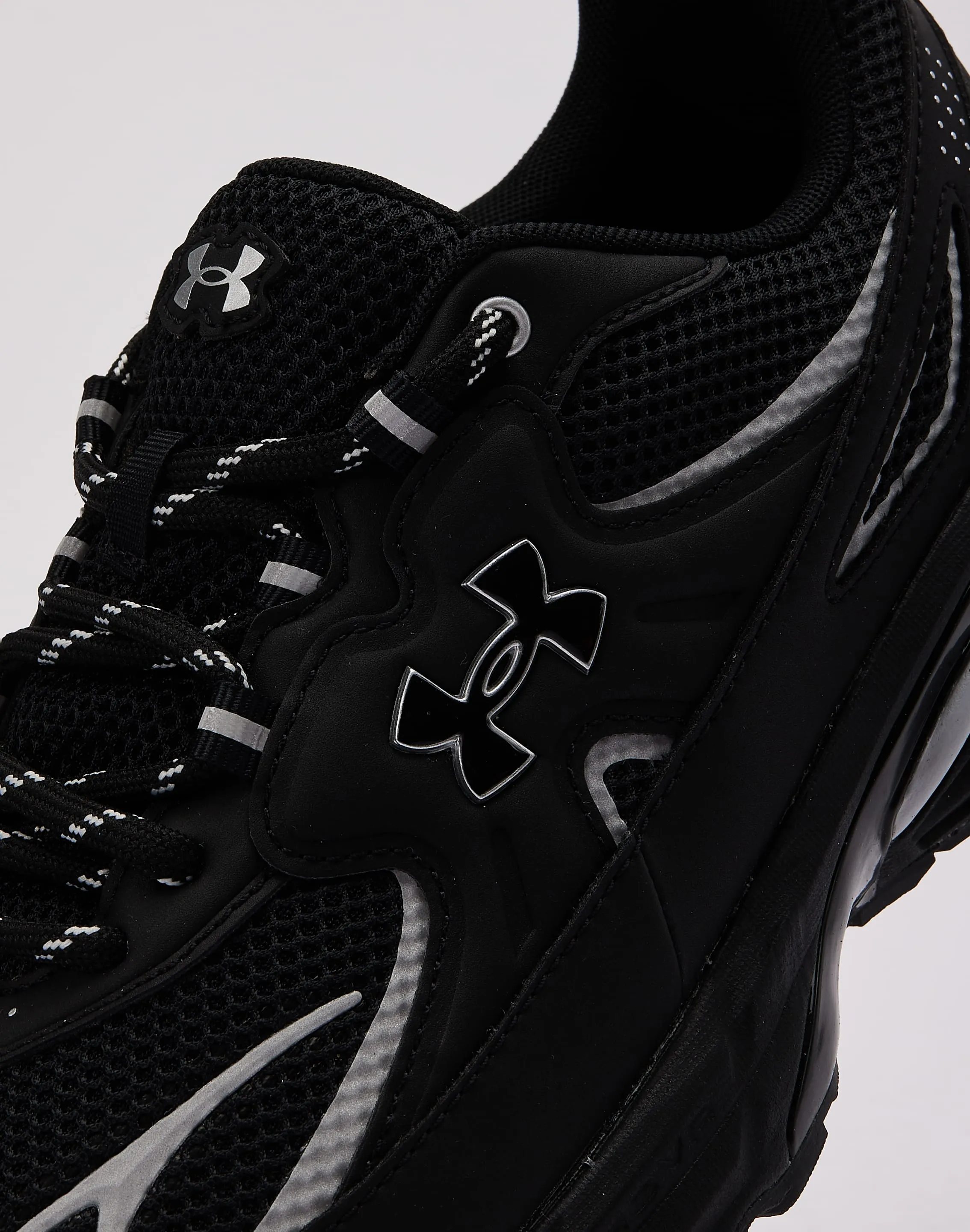 Under Armour Apparition Tech
